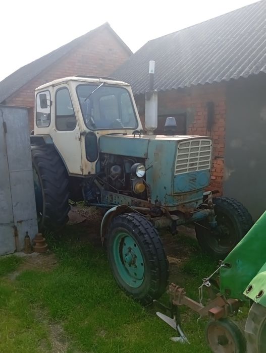 Продам трактор ЮМЗ-6АЛ.