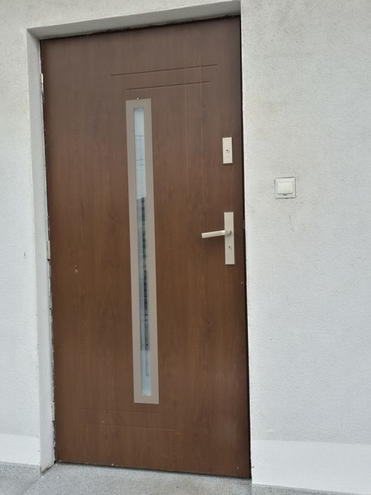 Dzwi wejsciowe tradycyjneodcień brązu