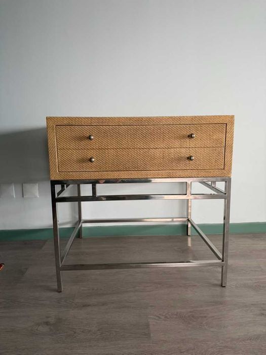 Mesa de apoio de sala