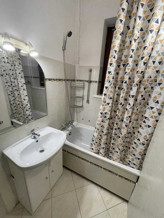 Сучасний хостел! метро Житомирська