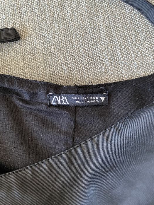 Zara VESTIDO ENCERADO COM PREGAS tam S