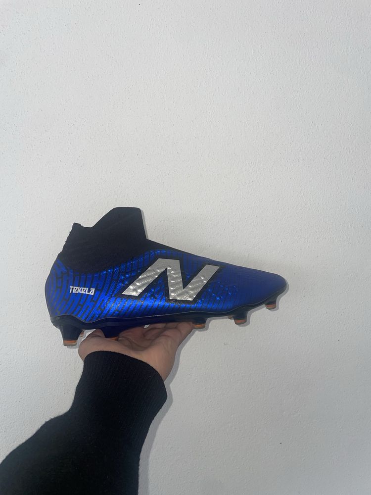 Chuteira new balance