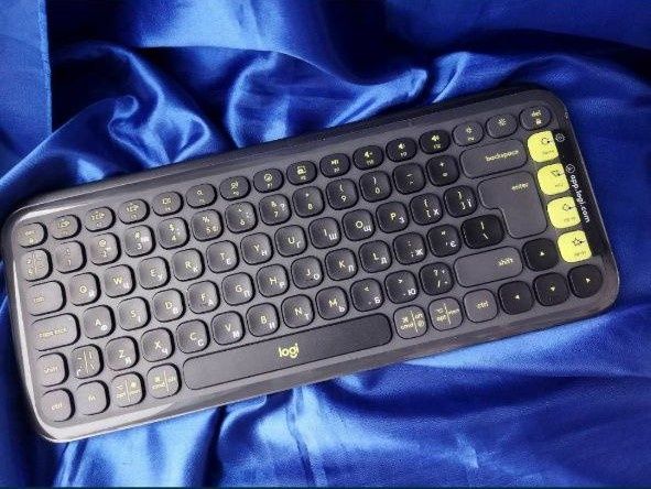 Клавіатура бездротова Logitech POP Icon Keys Wireless Graphite