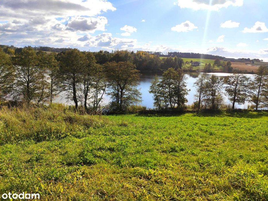 Działka z linią brzegową