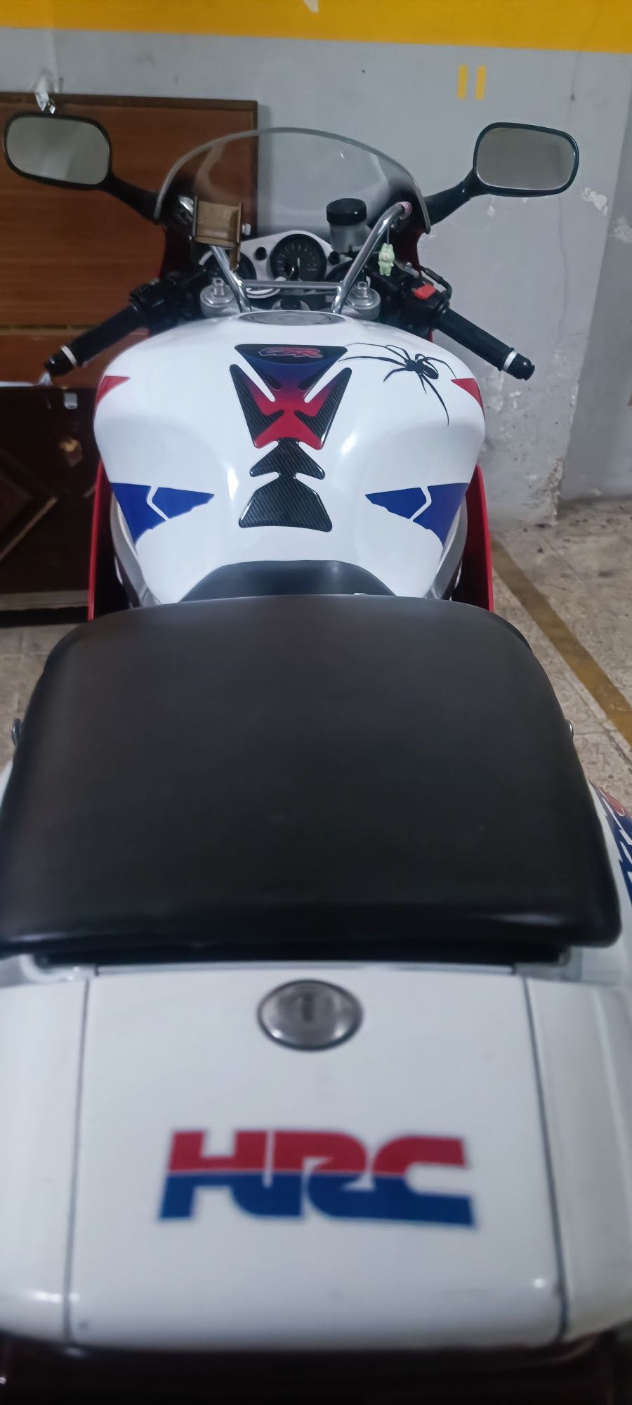 CBR 900 RR fireblade