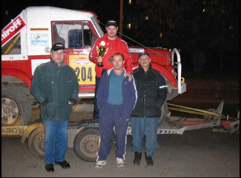 продається бойовий кінь!