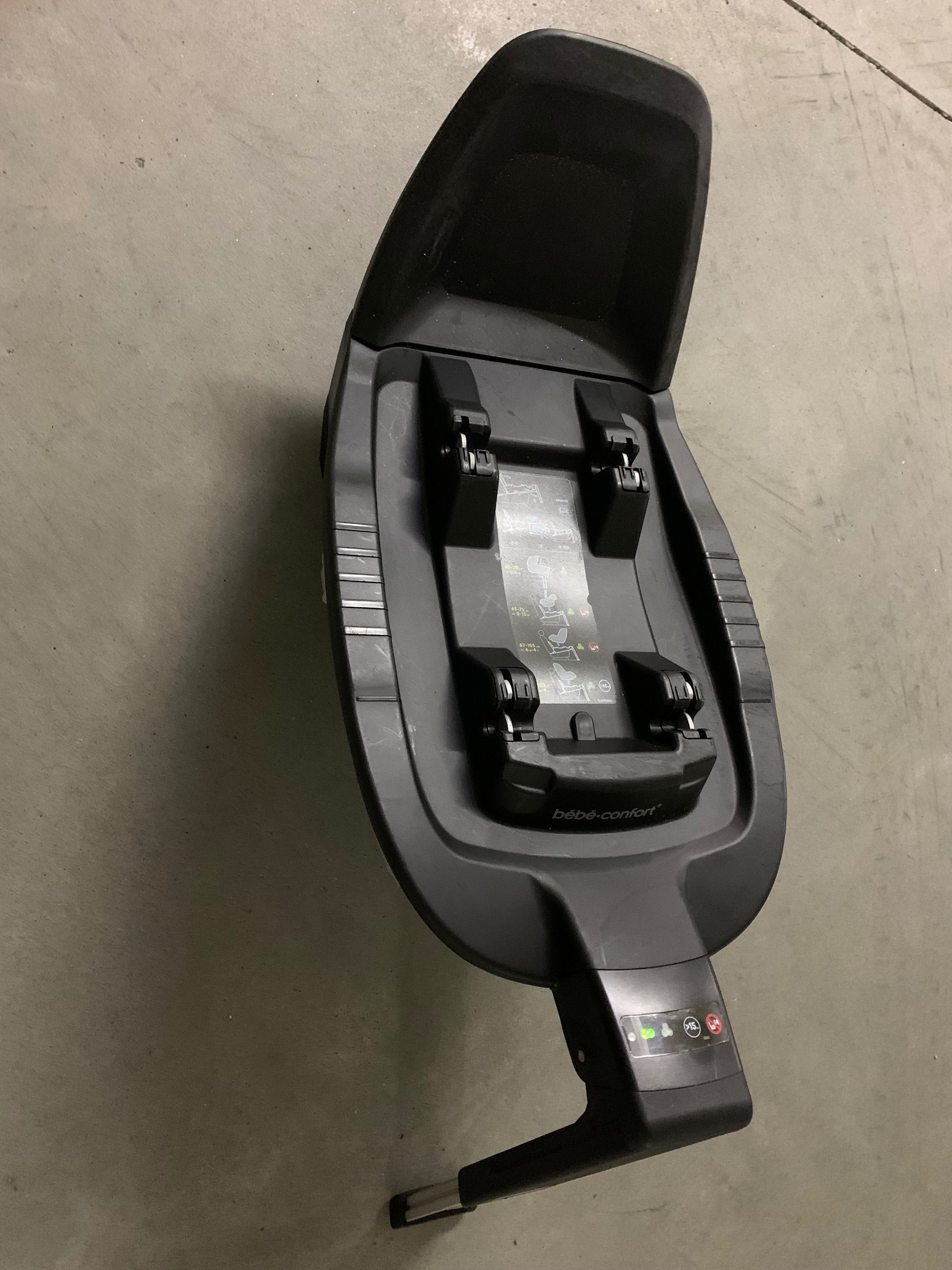 Isofix +Cadeira auto bebé conforte Pebble Pro i-size