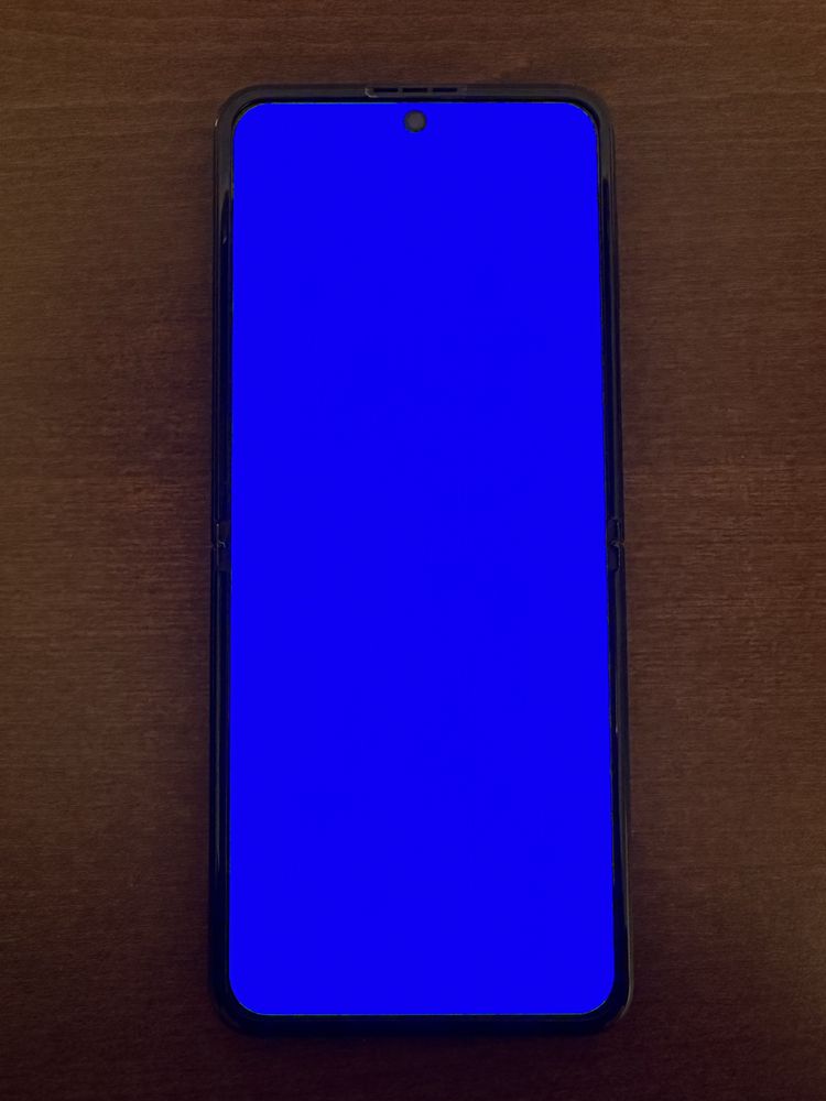Samsung Z Flip3 5G- bardzo dorby stan