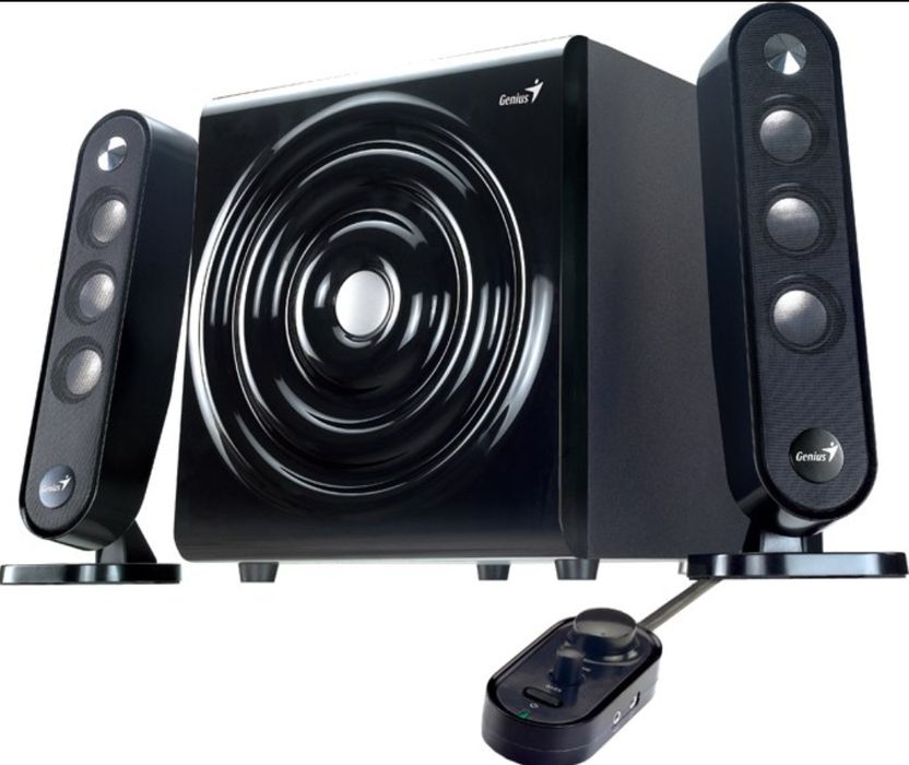 Сабвуфер з колонками для дома