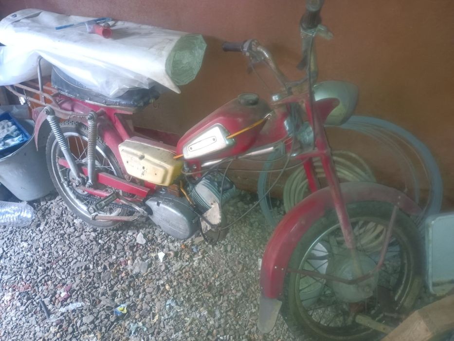 Продам  мопед Карпати