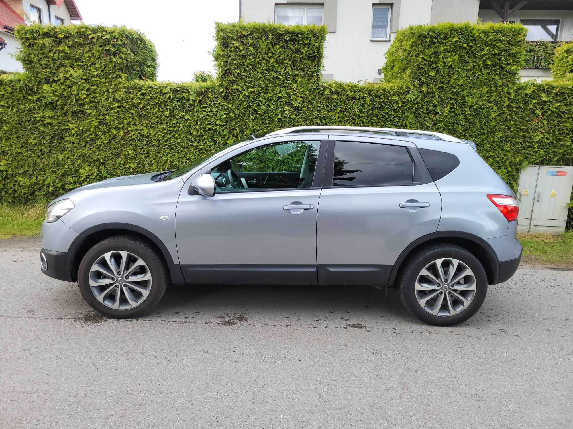 Nissan qashqai 1.6 B 117 KM Alu Klimatron Panorama Navi Serwis Lift !!