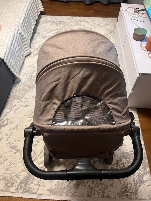 Дитяча прогулянкова коляска carrello bravo