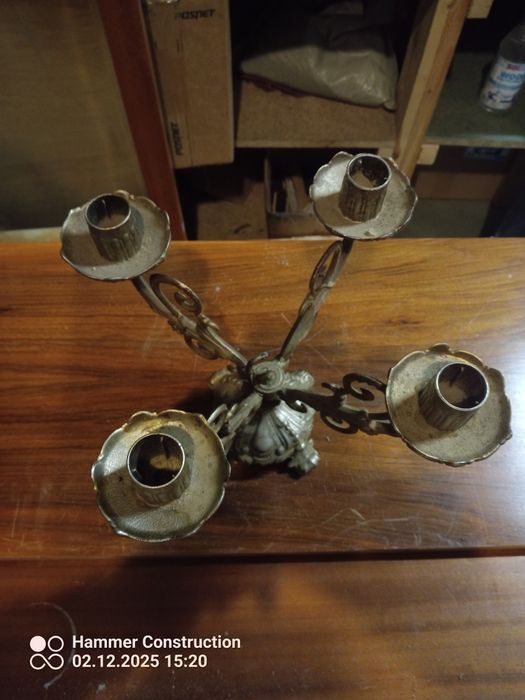 Sprzedam świecznik mosiężny