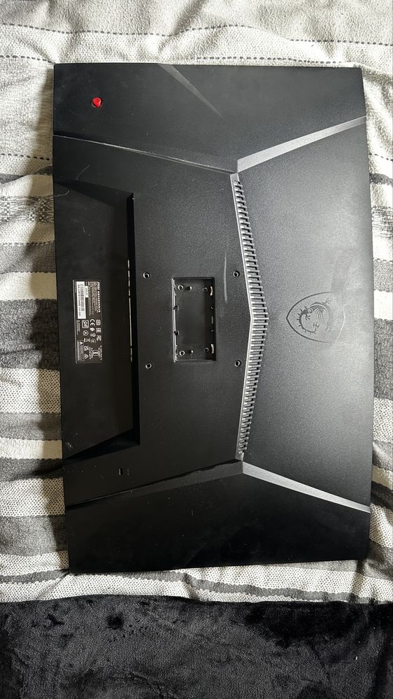 Monitor MSI 27” 165hz