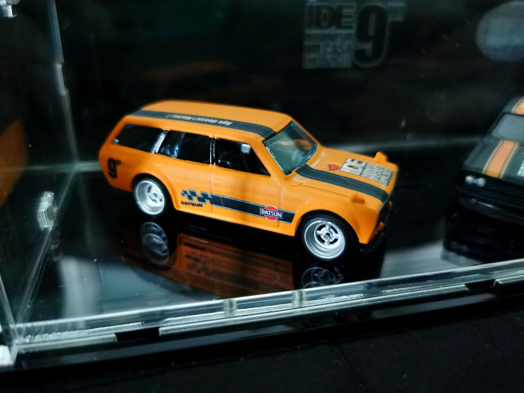 Hot wheels IDE pakiet dwóch modeli datsun