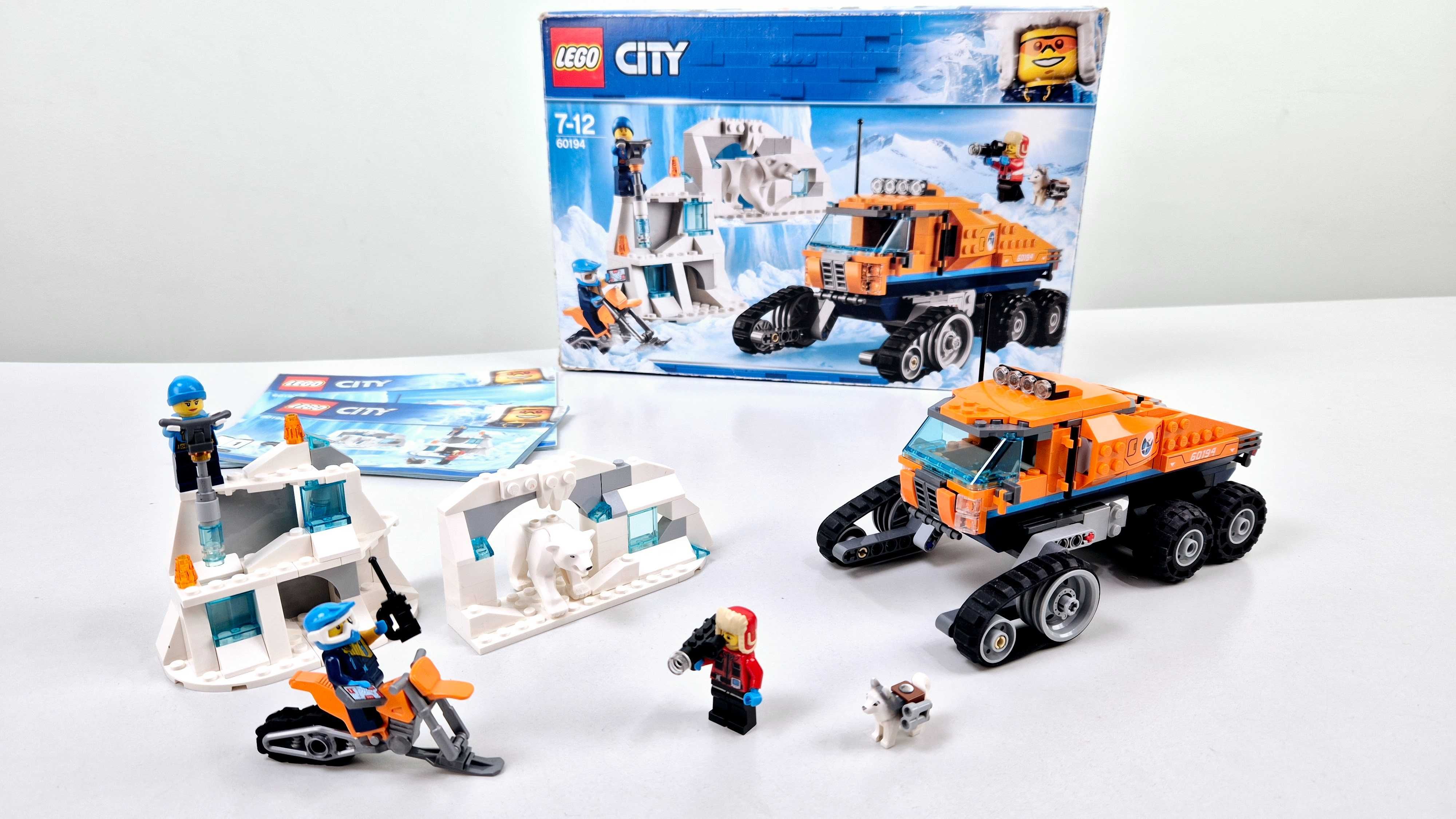 Конструтор LEGO City Грузовик ледовой разведки 60194