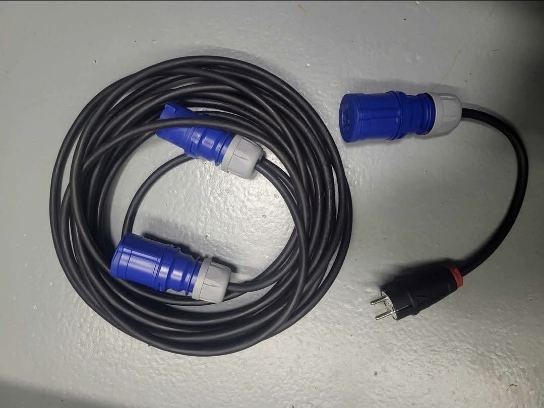 3x2.5mm2 15metrow z adapterem do kampera,  łodzi, przyczepy itp