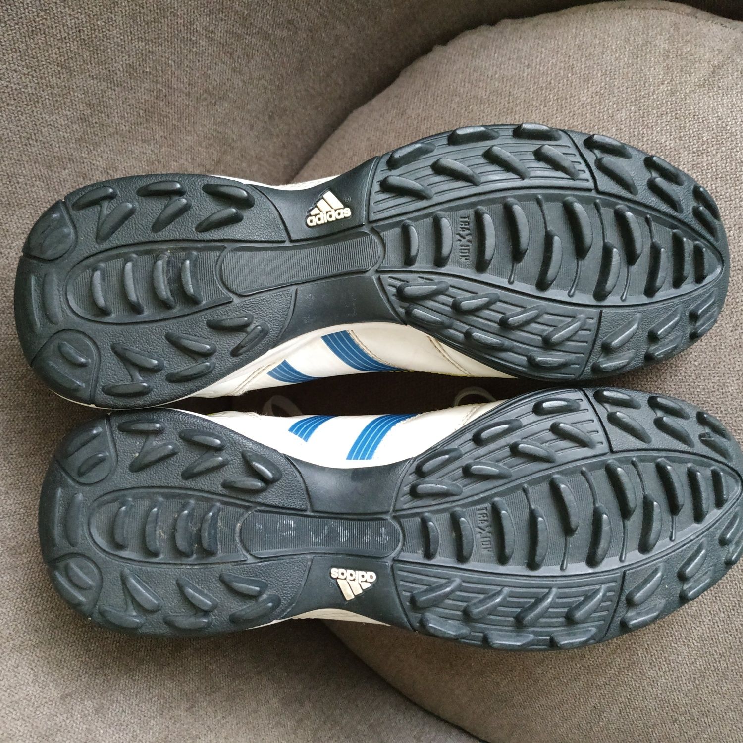 Кроссовки  adidas 37р.