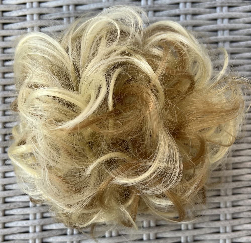 Premium Ultra włosy doczepiane, blond pasemka kok na siateczce
