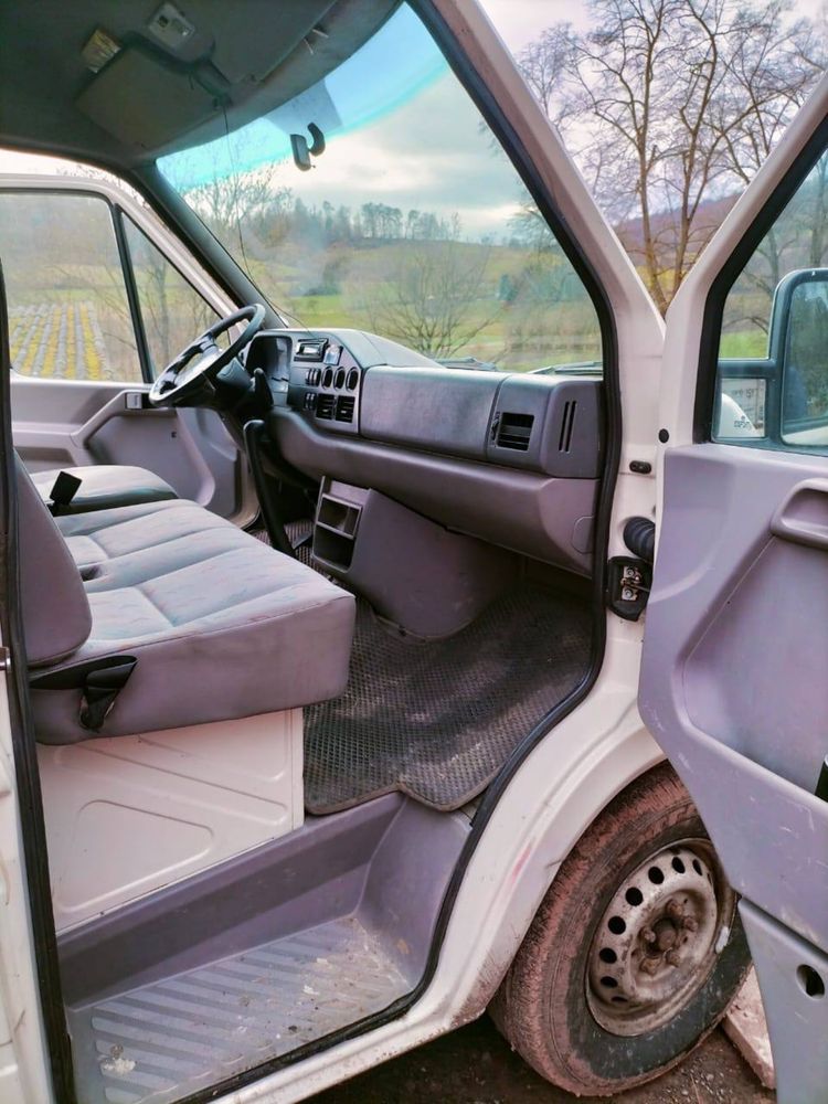 Продам автобус volkswagen LT35 в гарному стані