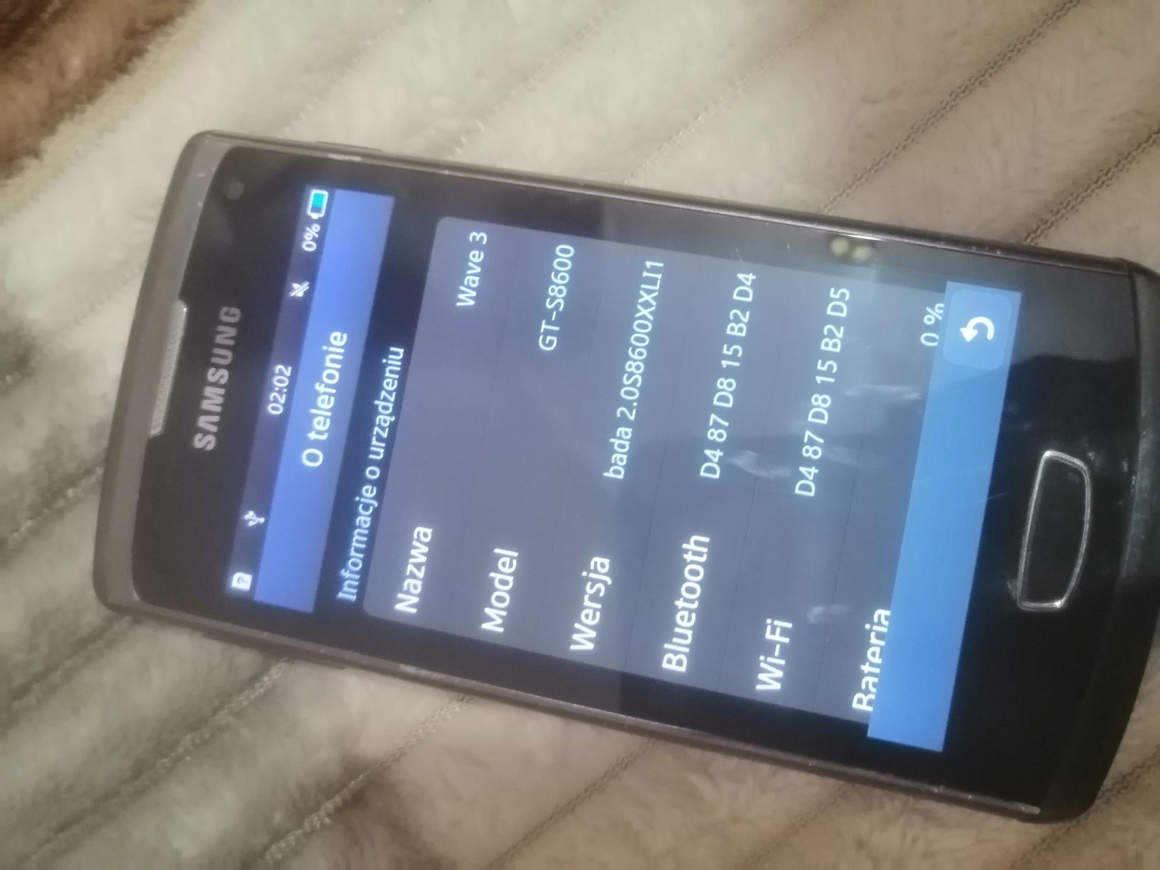 Продам робочий SAMSUNG Wave 3 GT-S8600