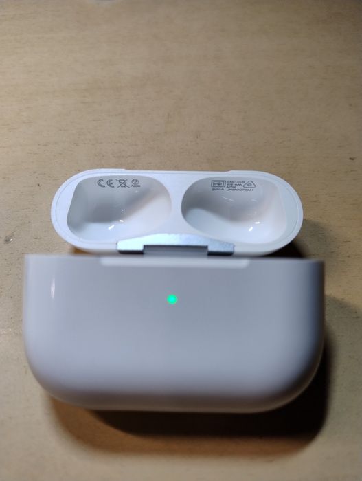 AirPods Pro 2 Лежат без дела!!!