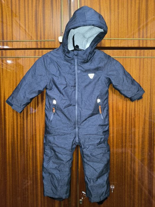 Дитяча піжама та комбенізони