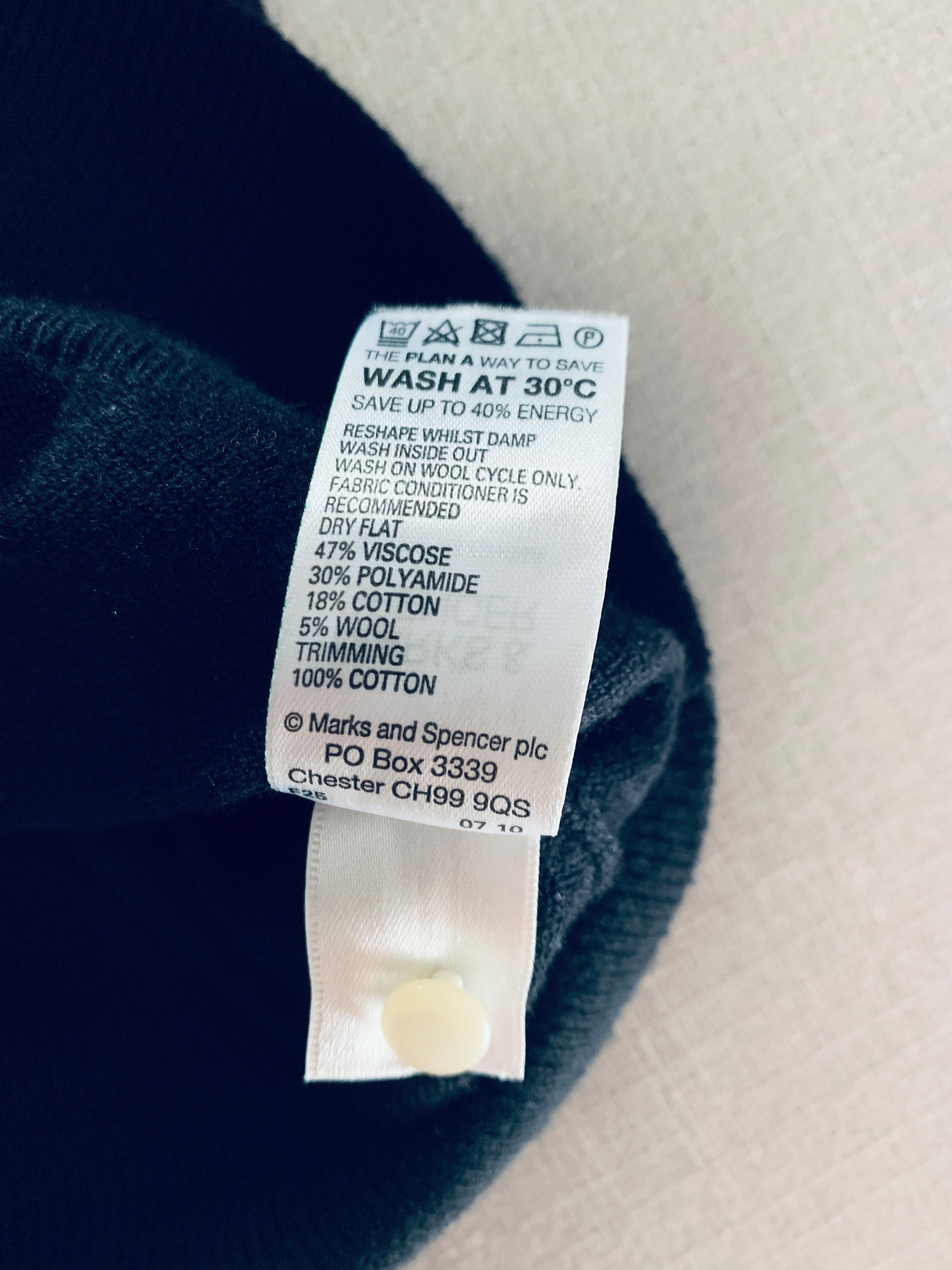 Czarny sweter z ażurowym zdobieniem – Marks & Spencer 12 40 boho