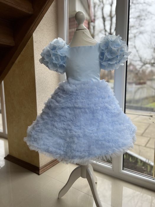 Блакитне пишне плаття 104, 110, 116, Платье на утренник праздничное