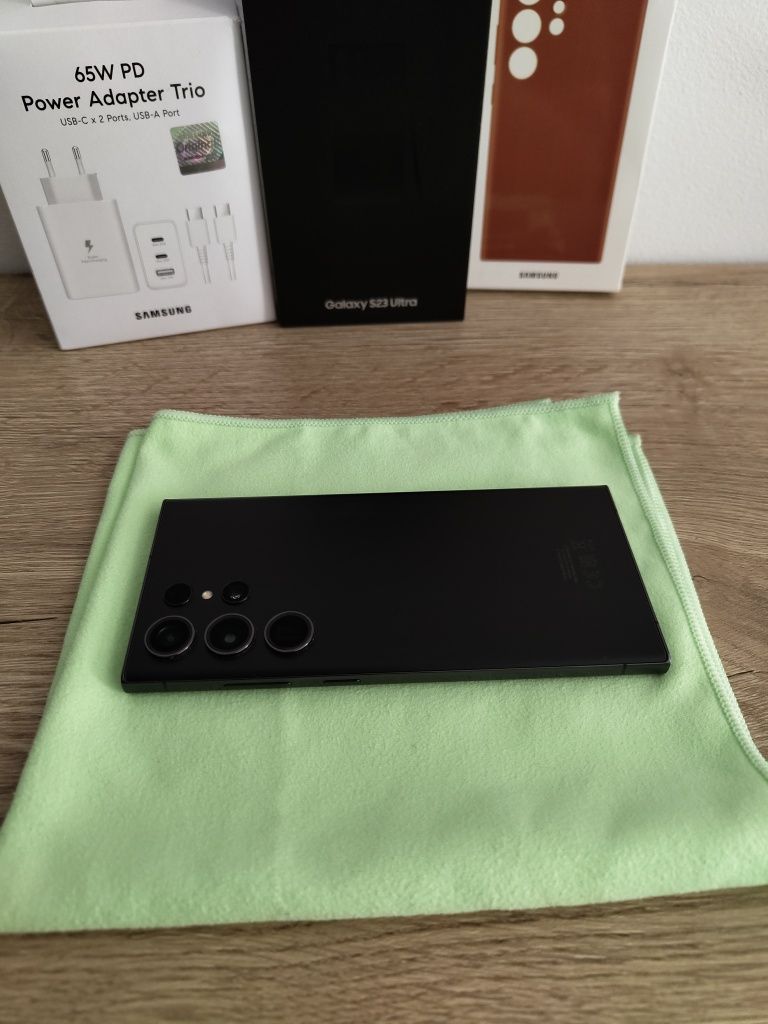 Telemóvel Samsung Galaxy S23 Ultra 512gb com garantia + extras