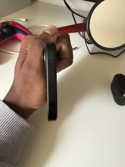 Iphone 16 preto 128GB