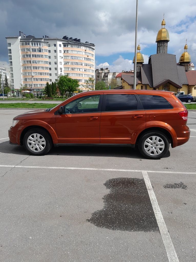 Дуже хороший автомобіль