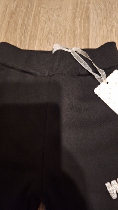 Leginsy, getry ocieplane czarne 110/116 Dola Elvin