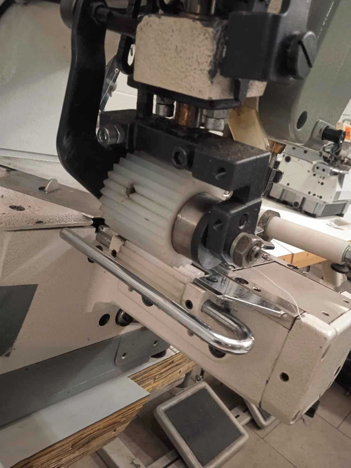 renderka zasilanie 230v automat gemsy puller  cylindryczna porządki