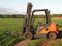 Doosan d30  Ładny wózek. 3T. 4metry diesel