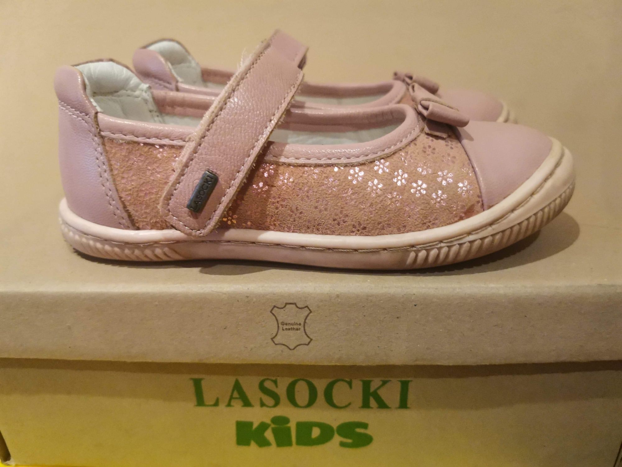 Buty dziewczęce buciki