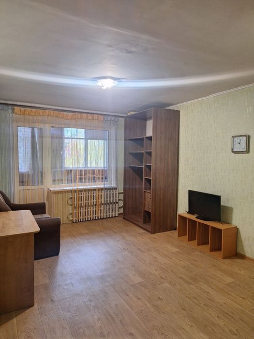 Сдам 1-комнатную квартиру на Тополе Паникахи Тополиная