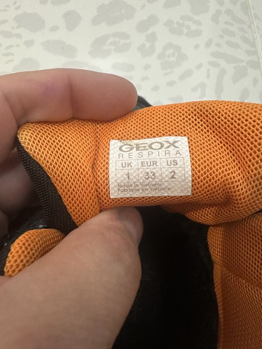 Зимові черевики дитячі в гарному стані,носились одну зиму