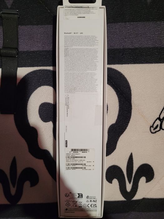 Samsung Galaxy Watch 5 44mm + acessórios extra