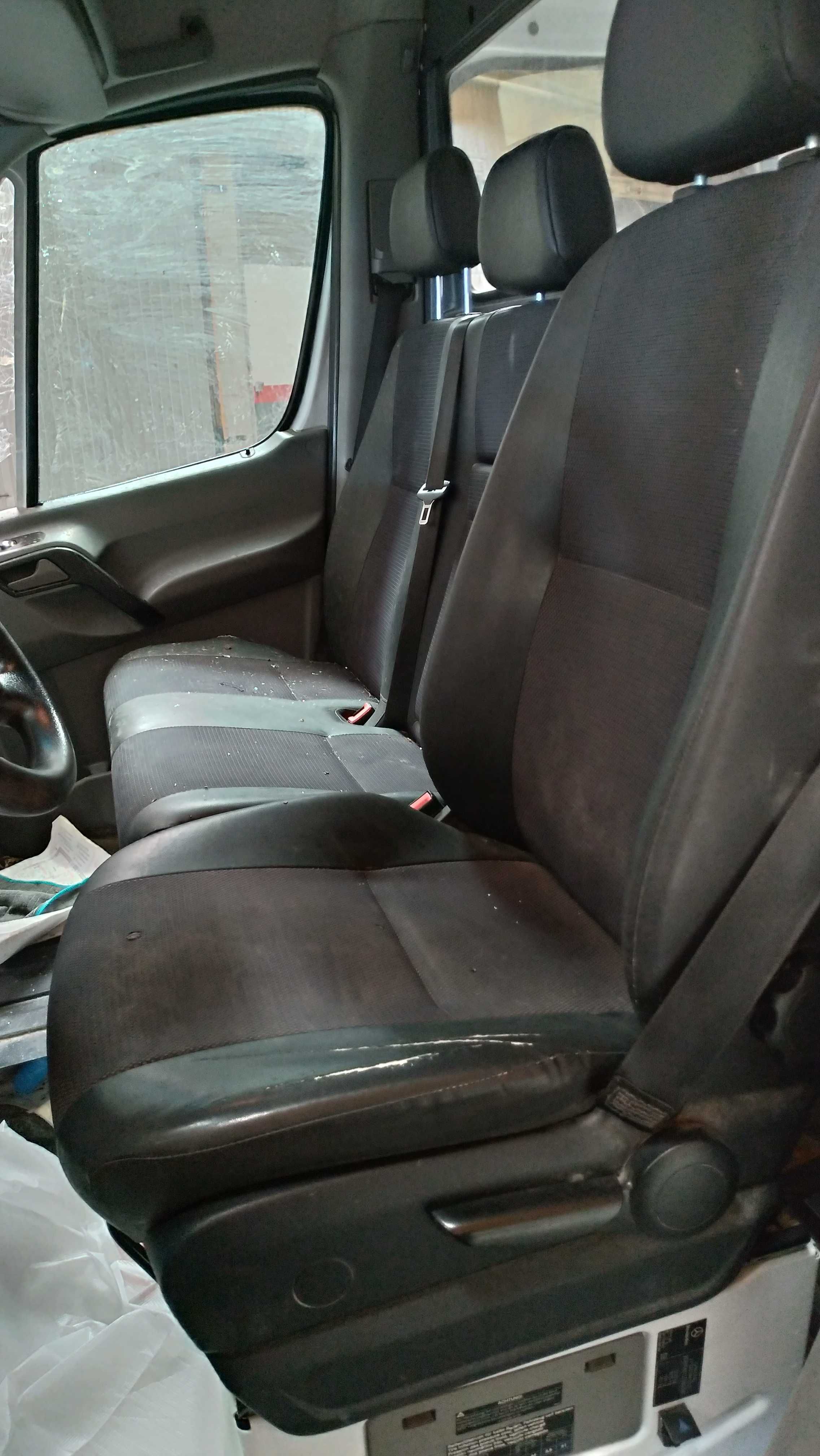 Mercedes Sprinter L1H1 (W906) de 2014 com AC para peças.