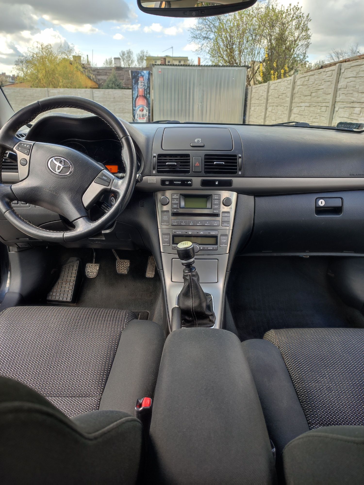 Toyota Avensis 2.0 D-4D 126km Hatchback 2 komplety kół