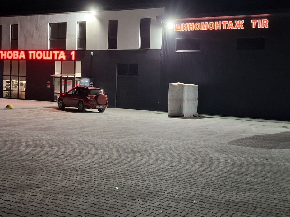 Шиномонтаж вантажні легкові буси.