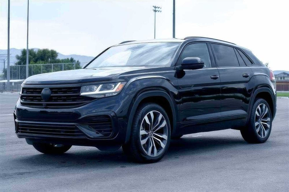 Volkswagen Atlas Cross Sport S      2020