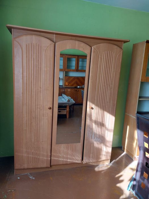 Szafa 3 drzwiowa MDF