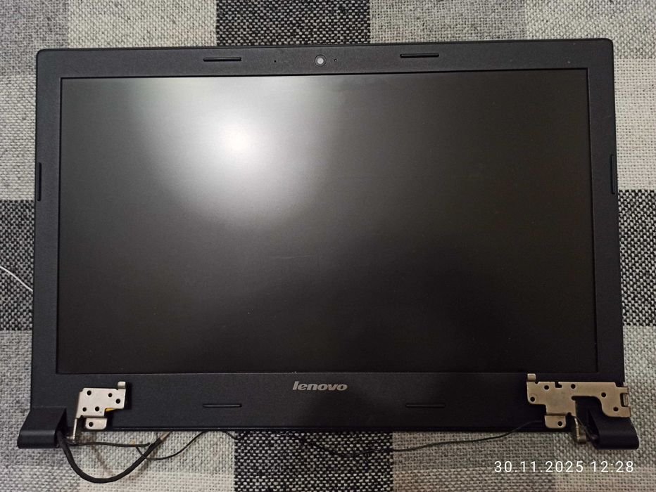 верхняя крышка с матрицей ноутбук Lenovo B50-30