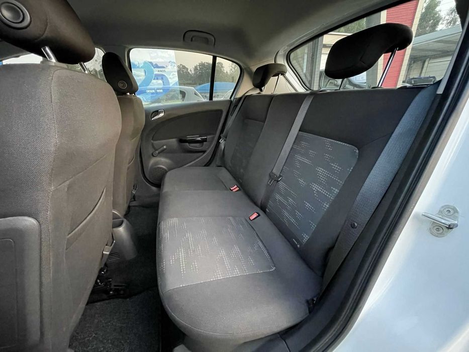 Opel Corsa 1.2 Enjoy