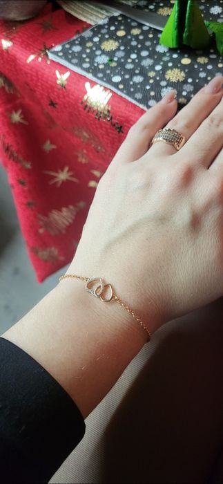 Золотый браслет сердечка