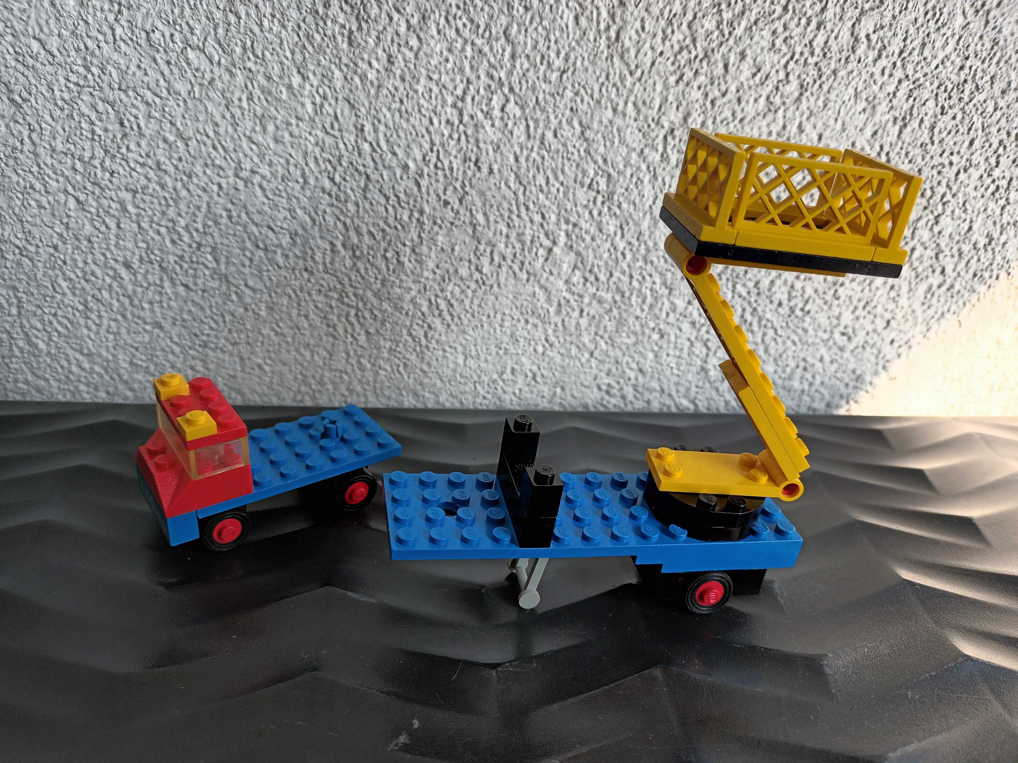Klocki LEGO LEGOLAND Construcion - 655- Mobile Hydraulic Hoist