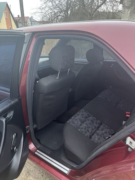 Продам хороше авто