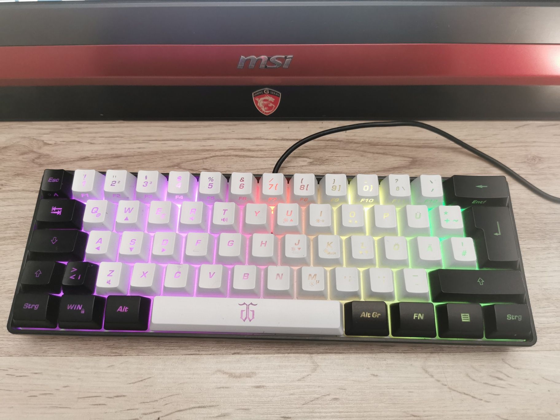 Komputer MSI MS-AE67 All in One i7 / GTX